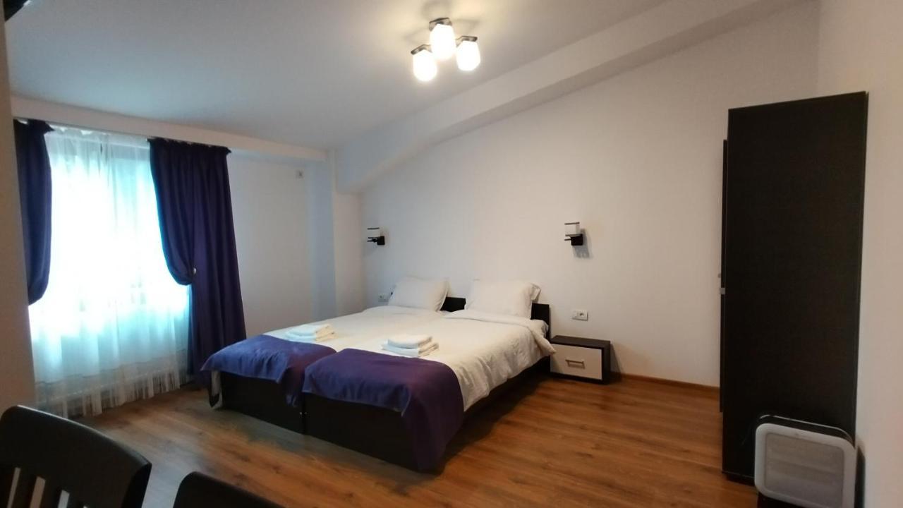 La Amy Apartment Pangarati Luaran gambar